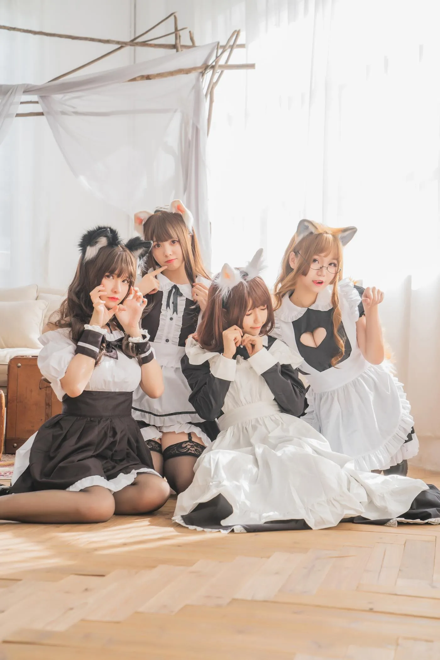 小野妹子w – NO.48 &白金&宅夏&前羽 四人彼女电子档 [77P]插图2